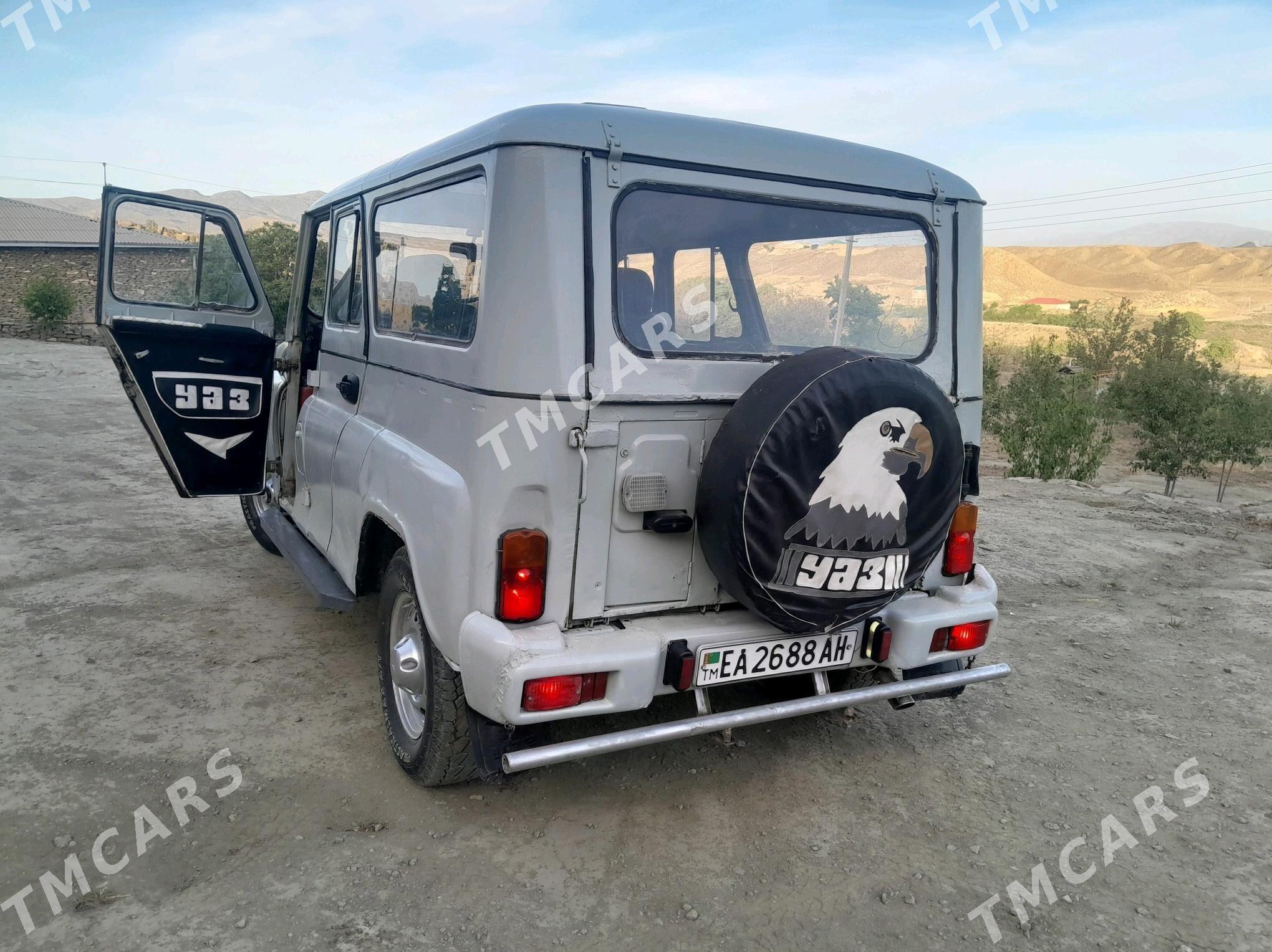 UAZ 452 2001 - 55 000 TMT - Bäherden - img 7