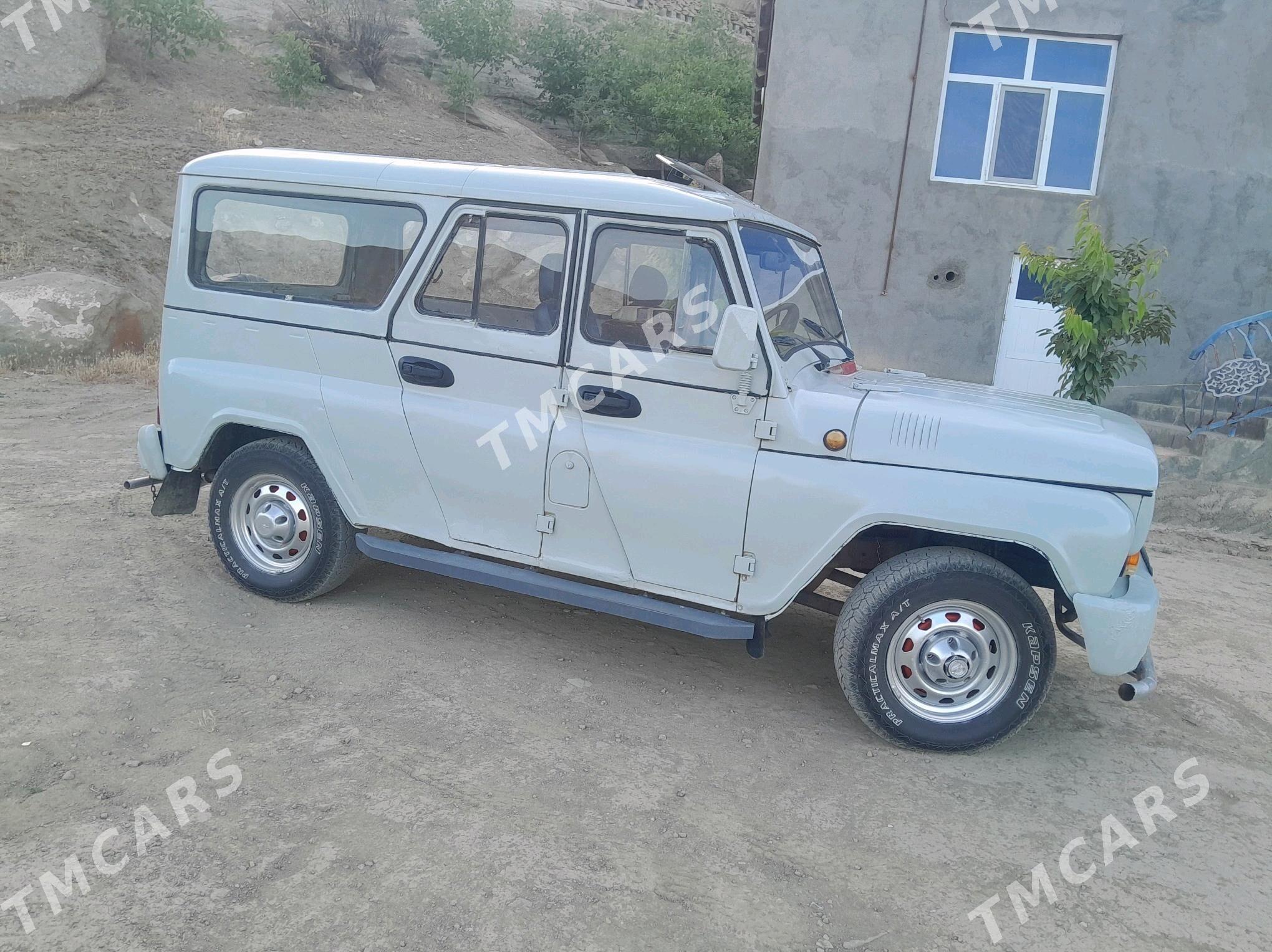 UAZ 452 2001 - 55 000 TMT - Bäherden - img 9