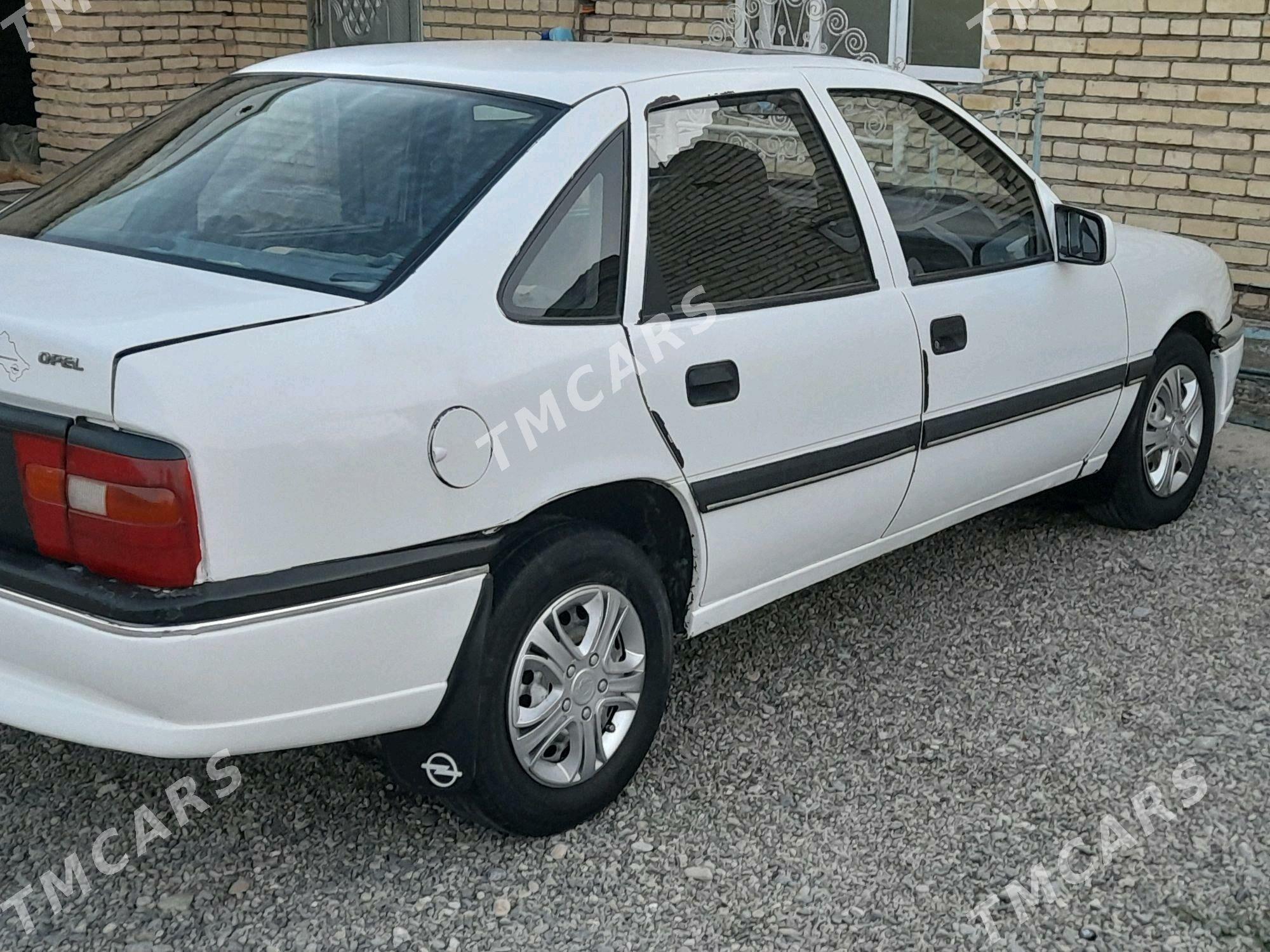 Opel Vectra 1993 - 32 000 TMT - Kaka - img 3