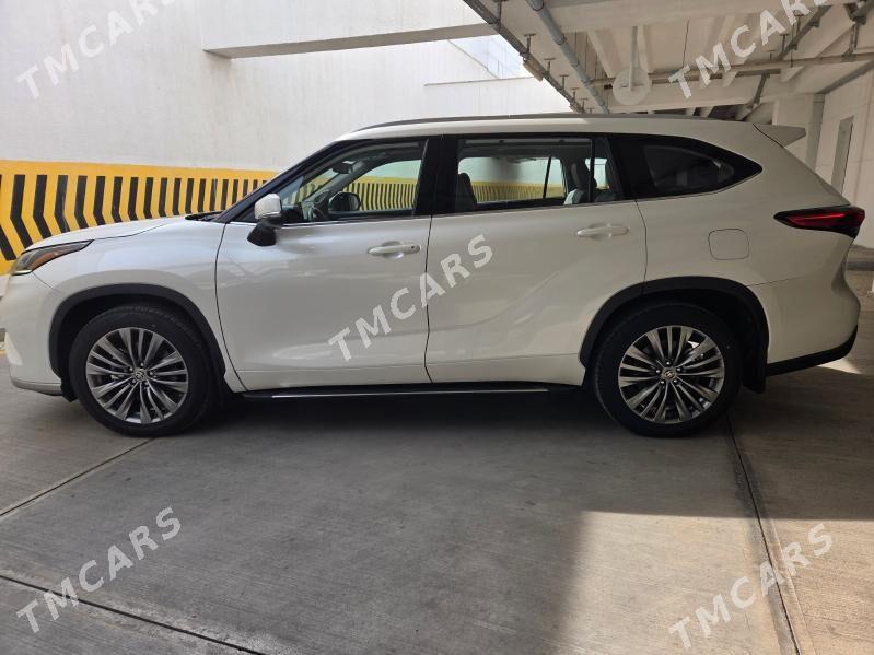 Toyota Highlander 2021 - 800 000 TMT - Aşgabat - img 3