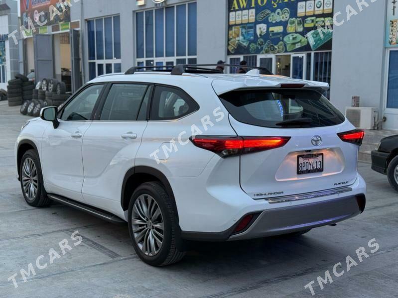 Toyota Highlander 2020 - 625 000 TMT - Baýramaly - img 4
