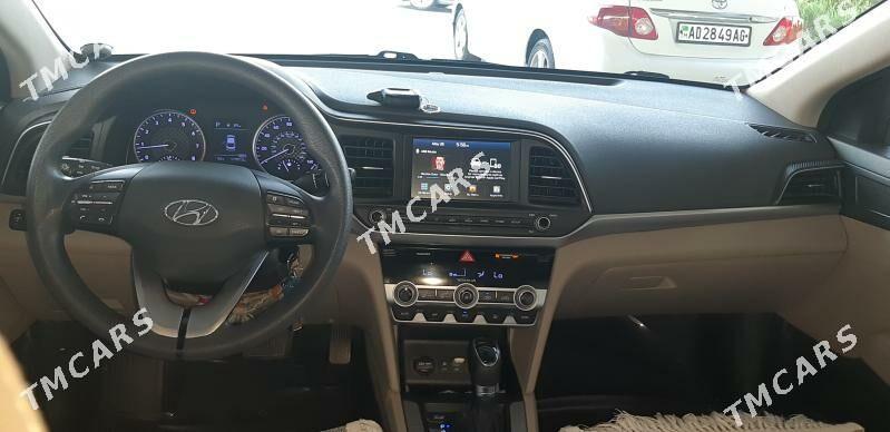 Hyundai Elantra 2020 - 202 000 TMT - Aşgabat - img 4