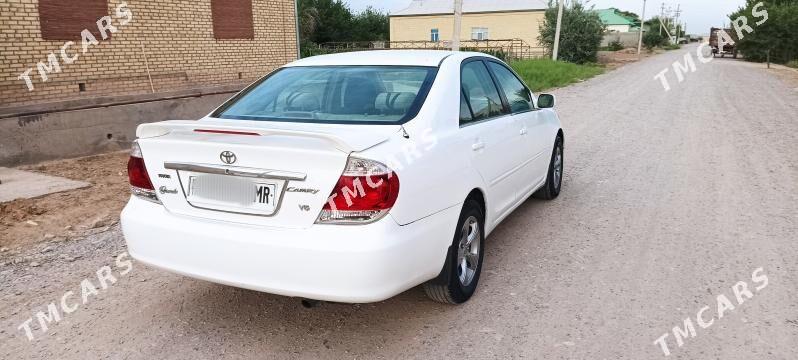 Toyota Camry 2002 - 136 000 TMT - Сакарчага - img 4