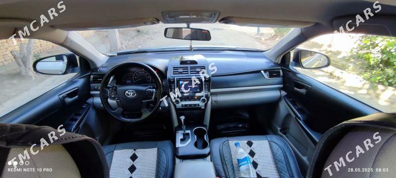 Toyota Camry 2012 - 200 000 TMT - Şabat etr. - img 8