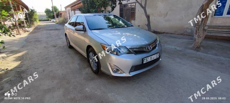 Toyota Camry 2012 - 200 000 TMT - Şabat etr. - img 6