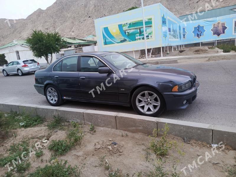 BMW E39 1998 - 66 000 TMT - Туркменбаши - img 2