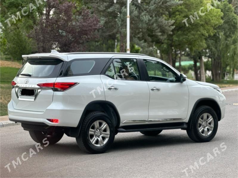 Toyota Fortuner 2024 - 635 000 TMT - Ашхабад - img 5