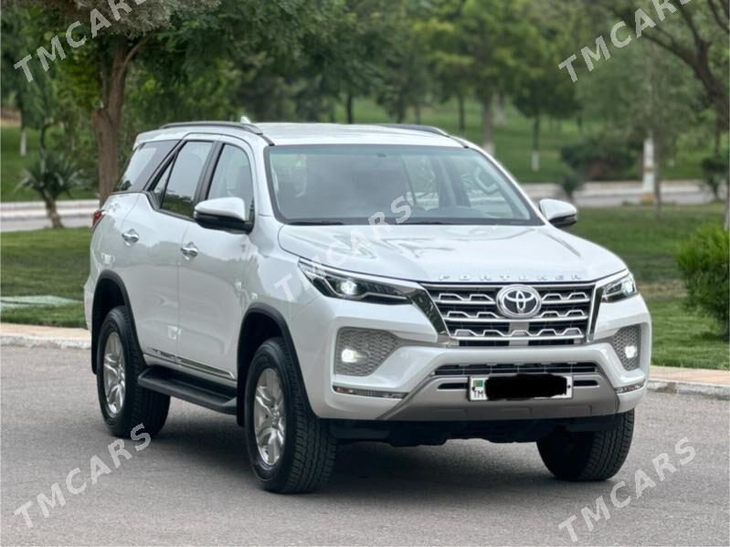 Toyota Fortuner 2024 - 635 000 TMT - Ашхабад - img 3