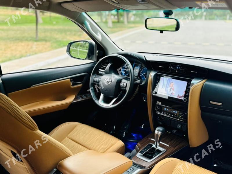 Toyota Fortuner 2024 - 635 000 TMT - Ашхабад - img 7