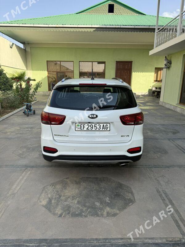 Kia Sorento 2019 - 320 000 TMT - Ашхабад - img 2