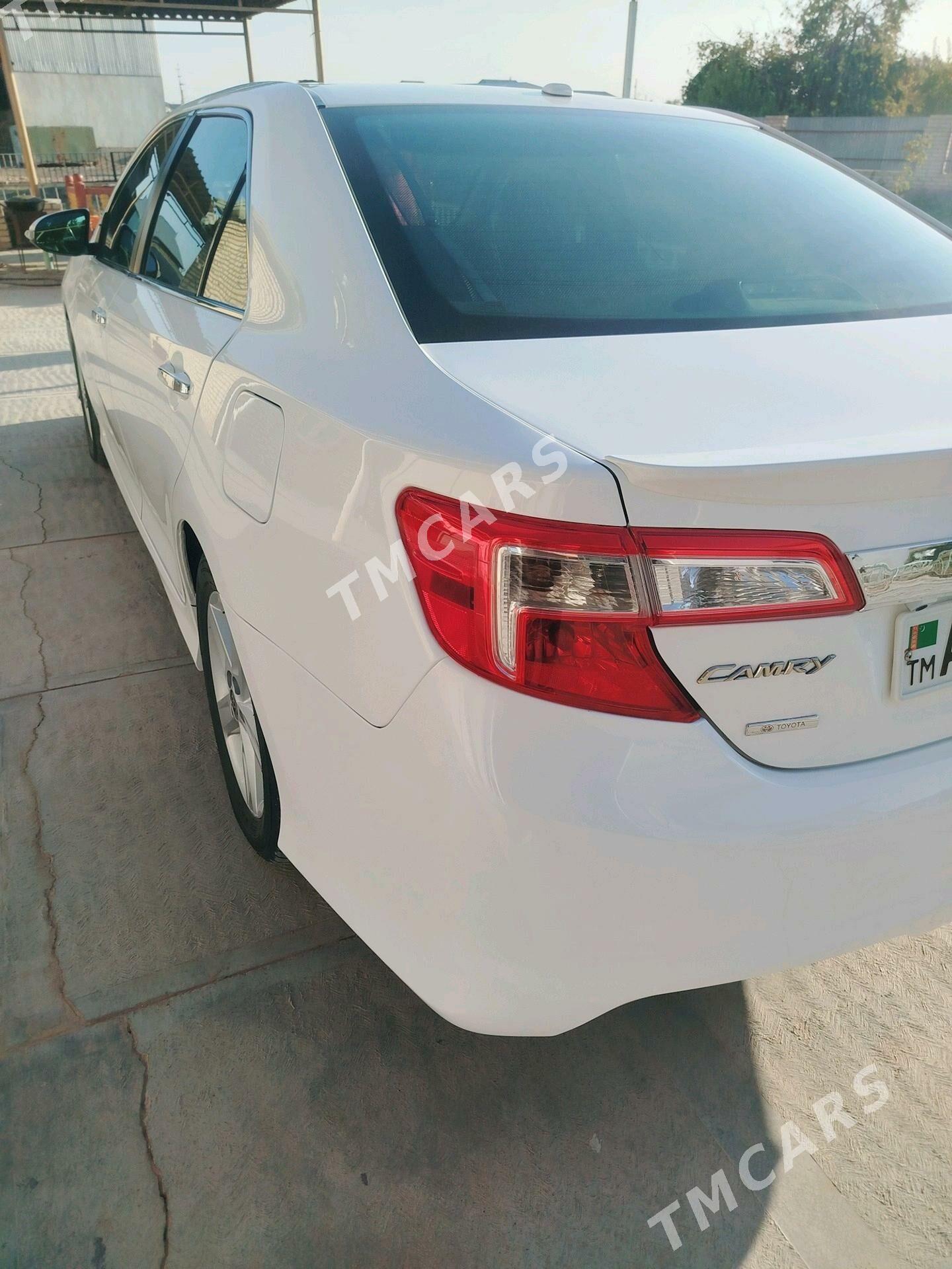 Toyota Camry 2013 - 195 000 TMT - Сакарчага - img 6