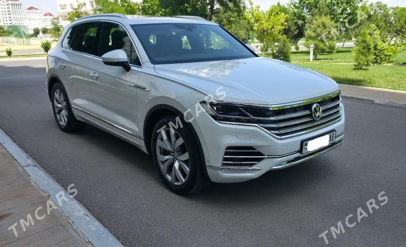 Volkswagen Touareg 2018 - 1 170 000 TMT - Aşgabat - img 2