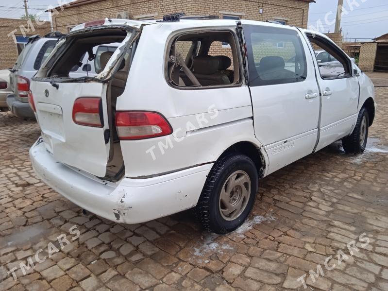 Toyota Sienna 2002 - 72 000 TMT - Mary - img 9