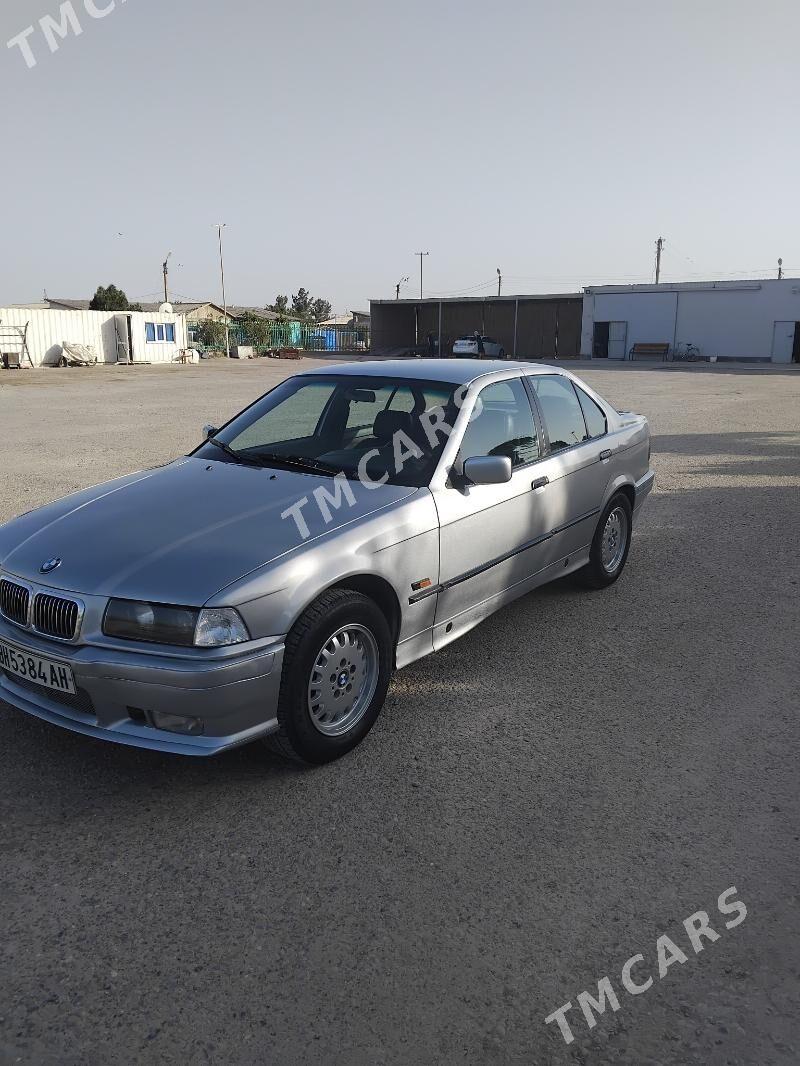 BMW 320 1993 - 48 000 TMT - Tejen - img 6