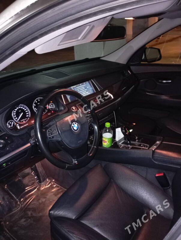 BMW 5 Series 2010 - 260 000 TMT - Ашхабад - img 2