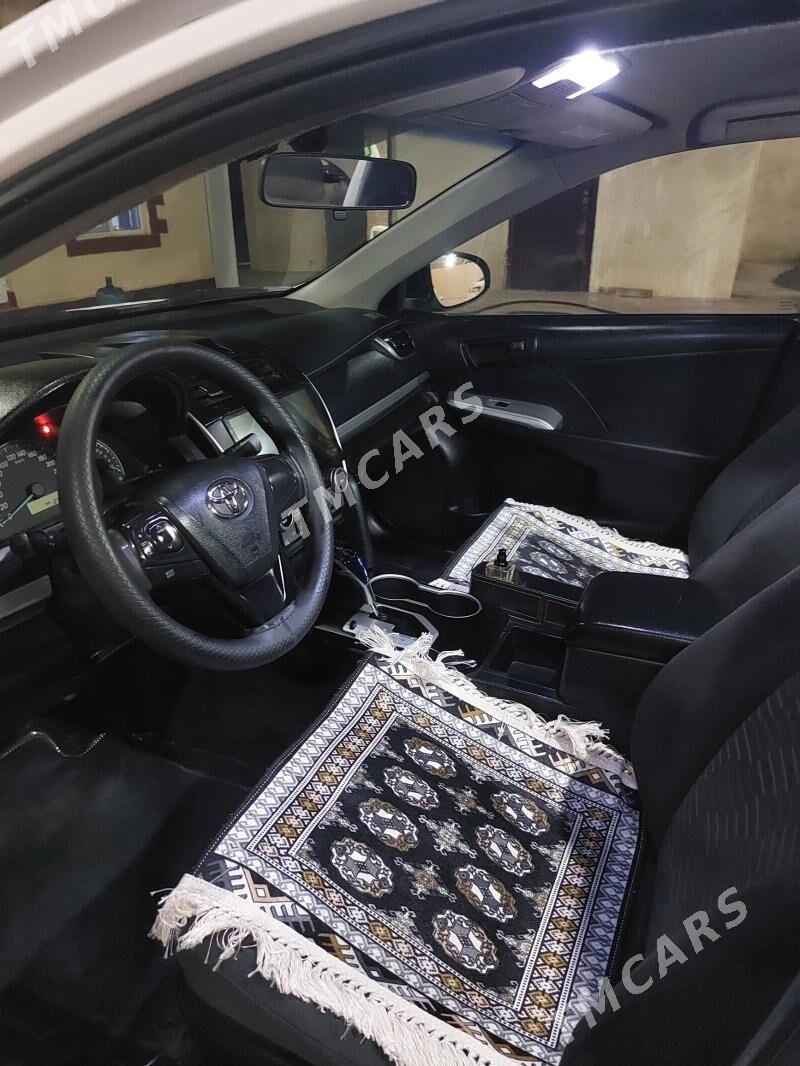 Toyota Camry 2016 - 210 000 TMT - Бузмеин - img 9