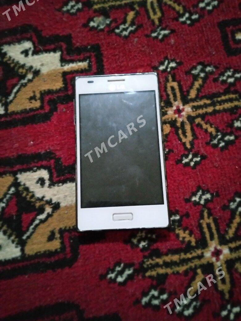 LG telefon - Туркменабат - img 2
