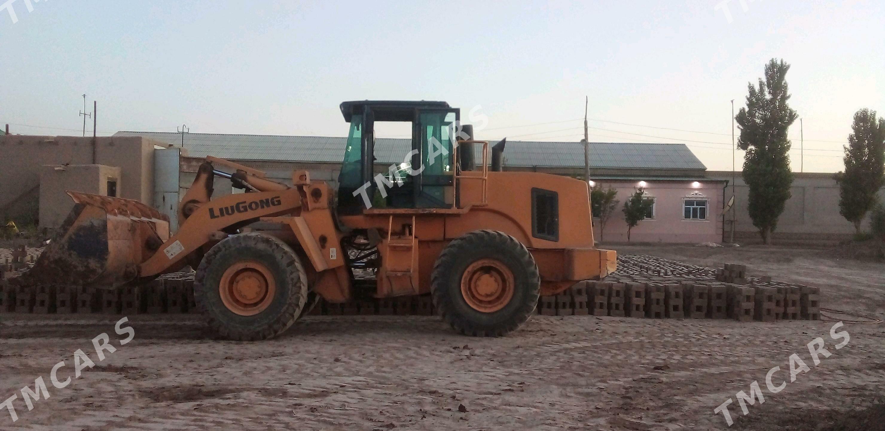 XCMG ZL50 2010 - 430 000 TMT - Gurbansoltan Eje - img 2