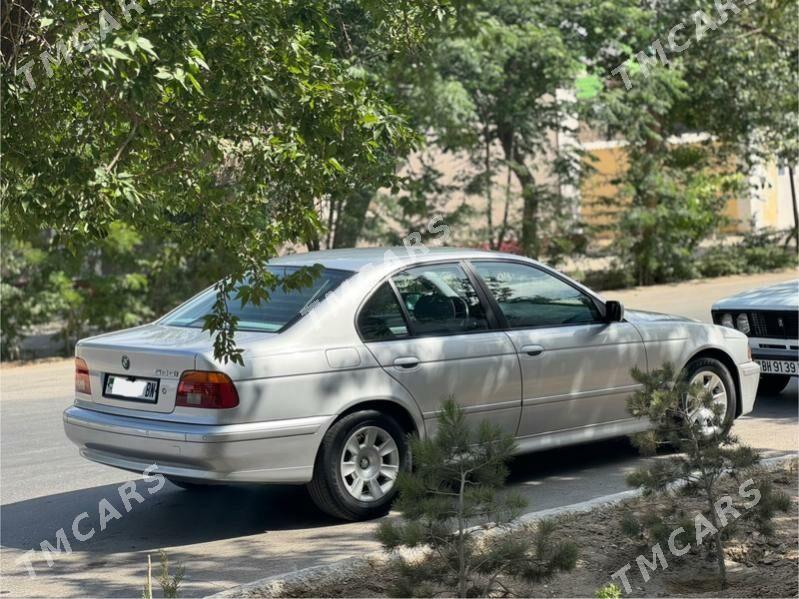 BMW 525 2002 - 125 000 TMT - Балканабат - img 2