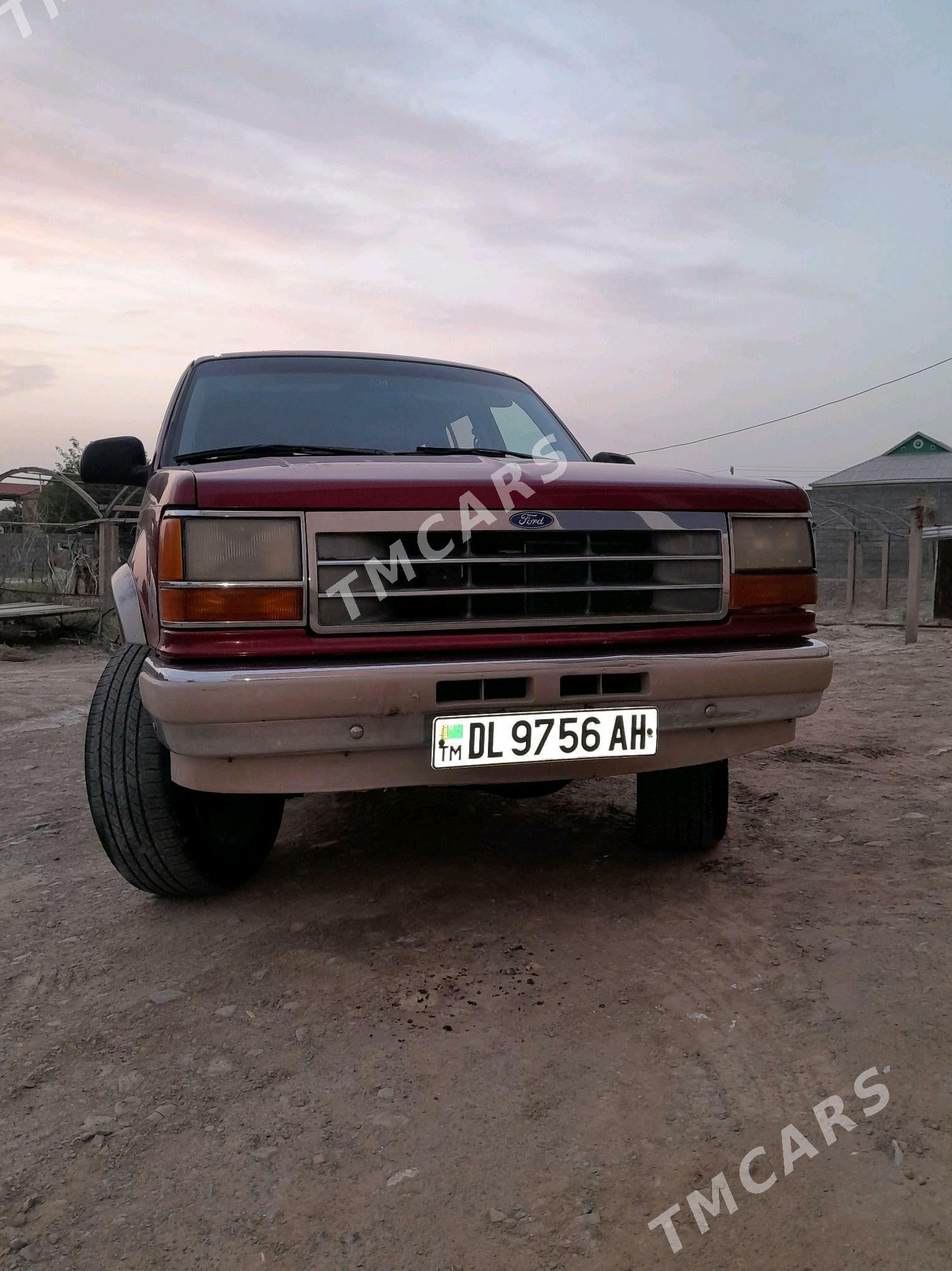 Ford Explorer 1993 - 40 000 TMT - Tejen - img 6