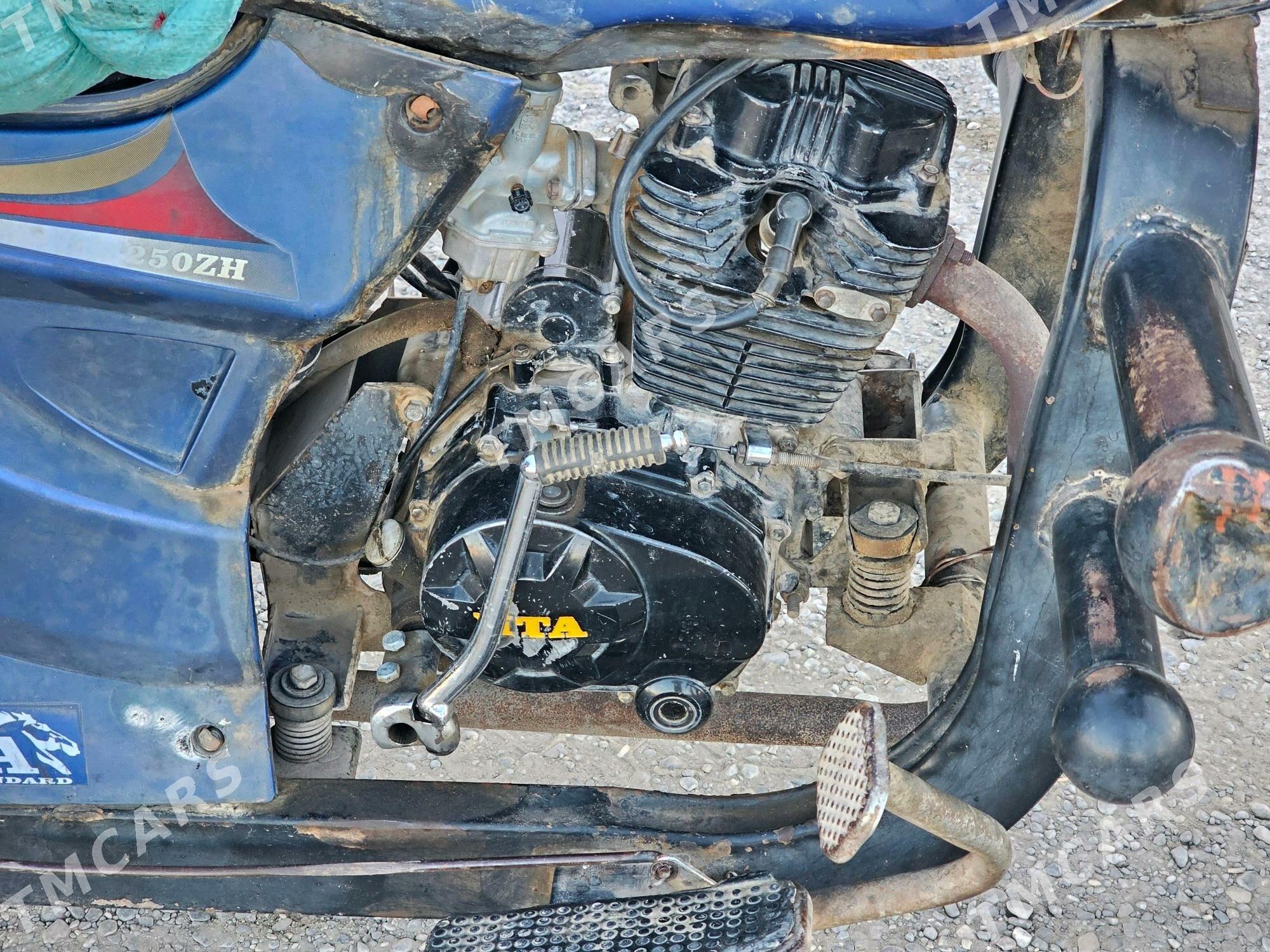 Fekon FK200-14G 2015 - 13 000 TMT - Гарабекевюл - img 5