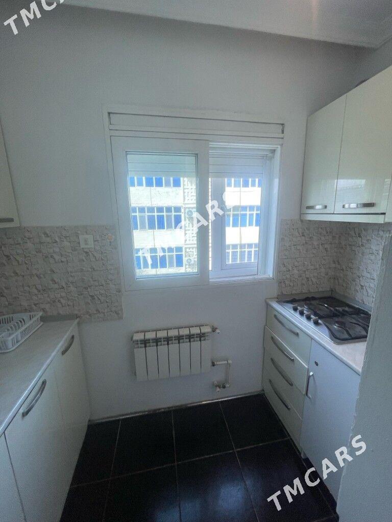 3 ком Ким район 4/3 жтаж - Aşgabat - img 3