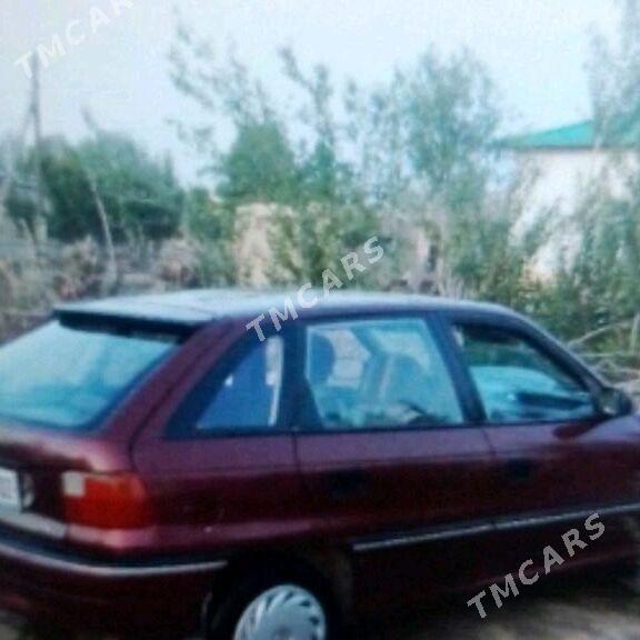Opel Astra 1993 - 32 000 TMT - Türkmenbaşy etr. - img 4