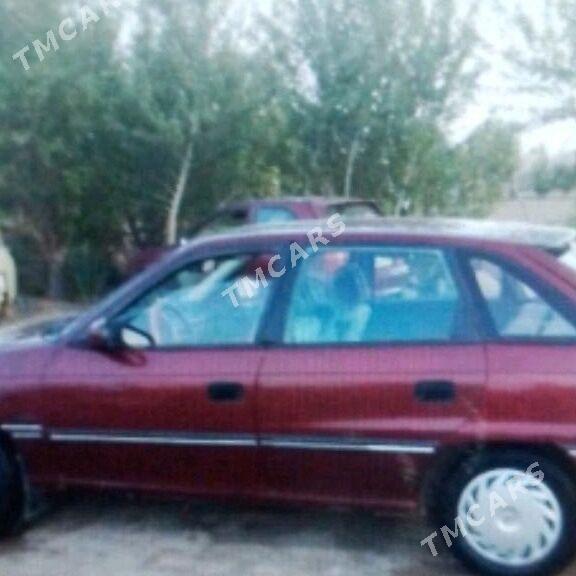 Opel Astra 1993 - 32 000 TMT - Türkmenbaşy etr. - img 5