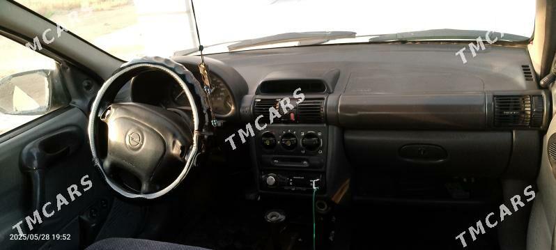Opel Vita 1995 - 22 000 TMT - Bäherden - img 2
