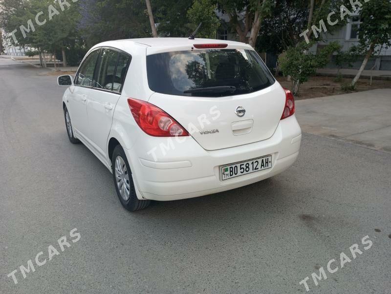 Nissan Versa 2012 - 118 000 TMT - Ашхабад - img 2
