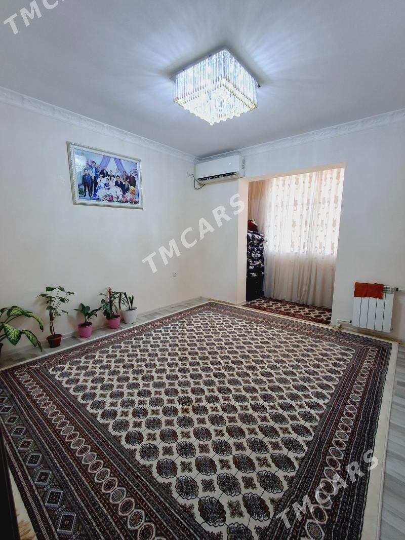 Гаудан В квартир, Gaudan W jay - Гаудан "В" - img 3