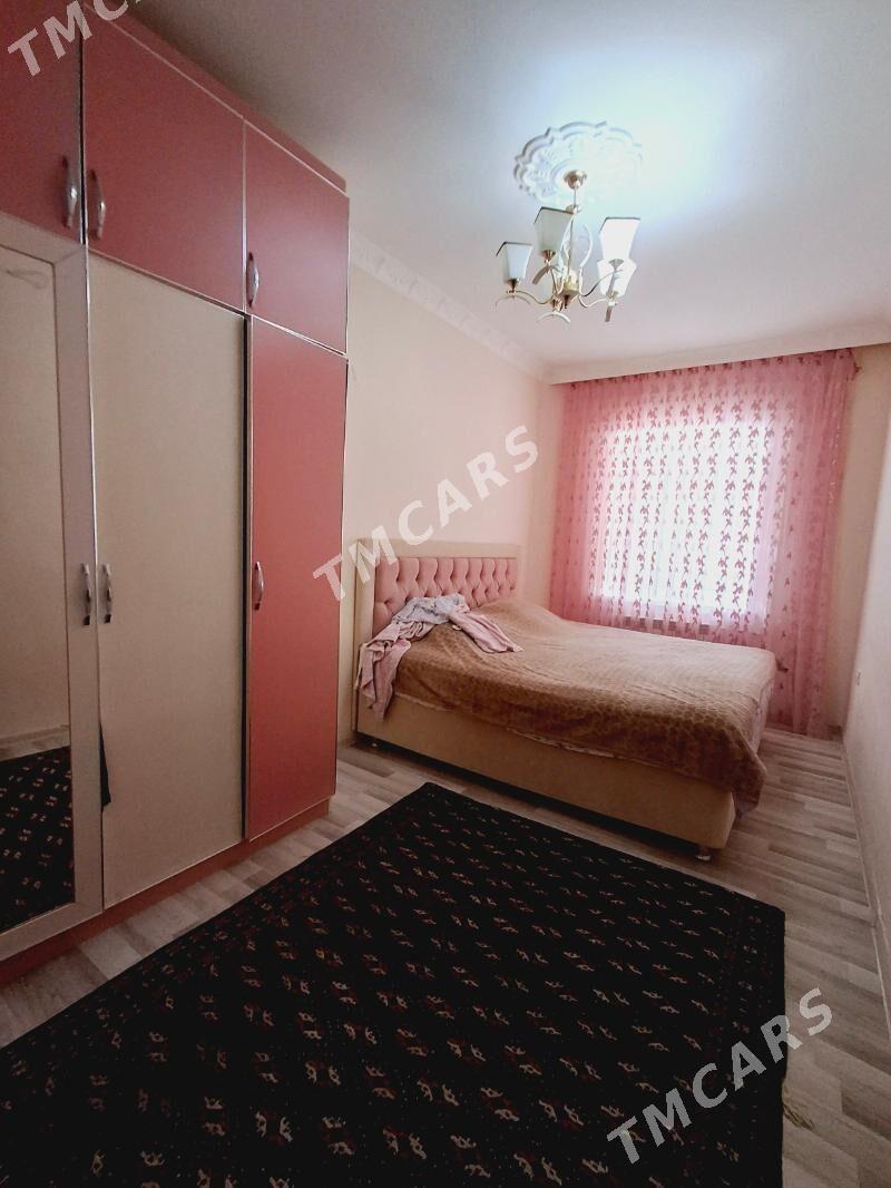 Гаудан В квартир, Gaudan W jay - Гаудан "В" - img 4