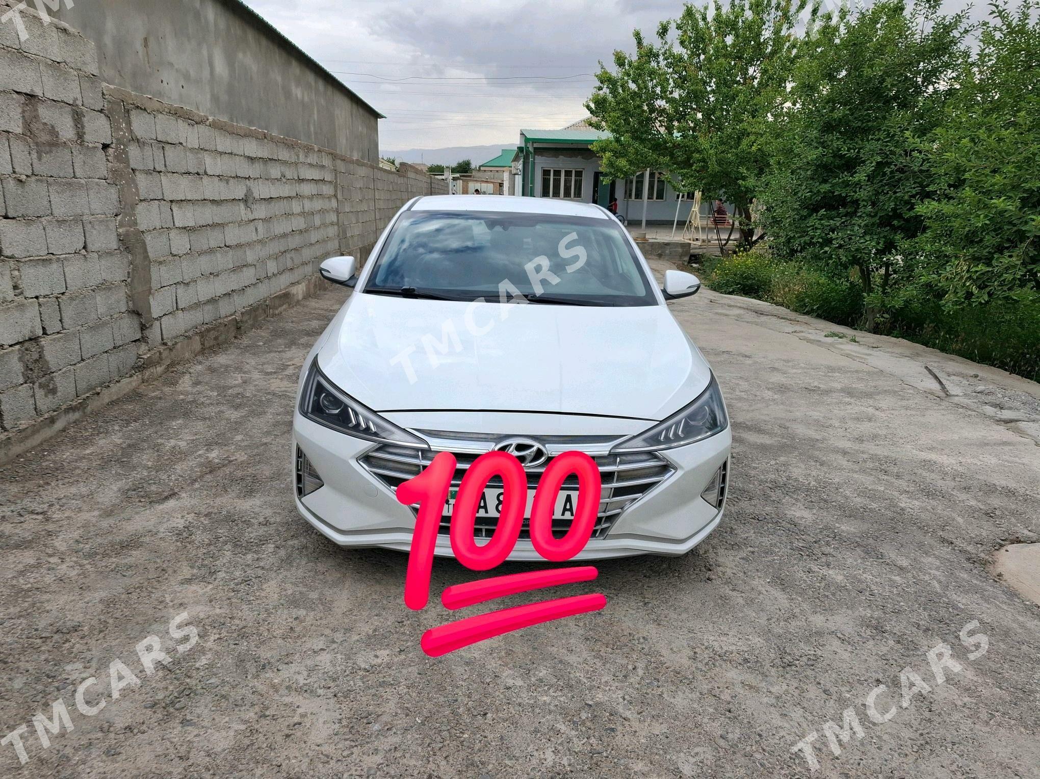 Hyundai Elantra 2019 - 230 000 TMT - Änew - img 5