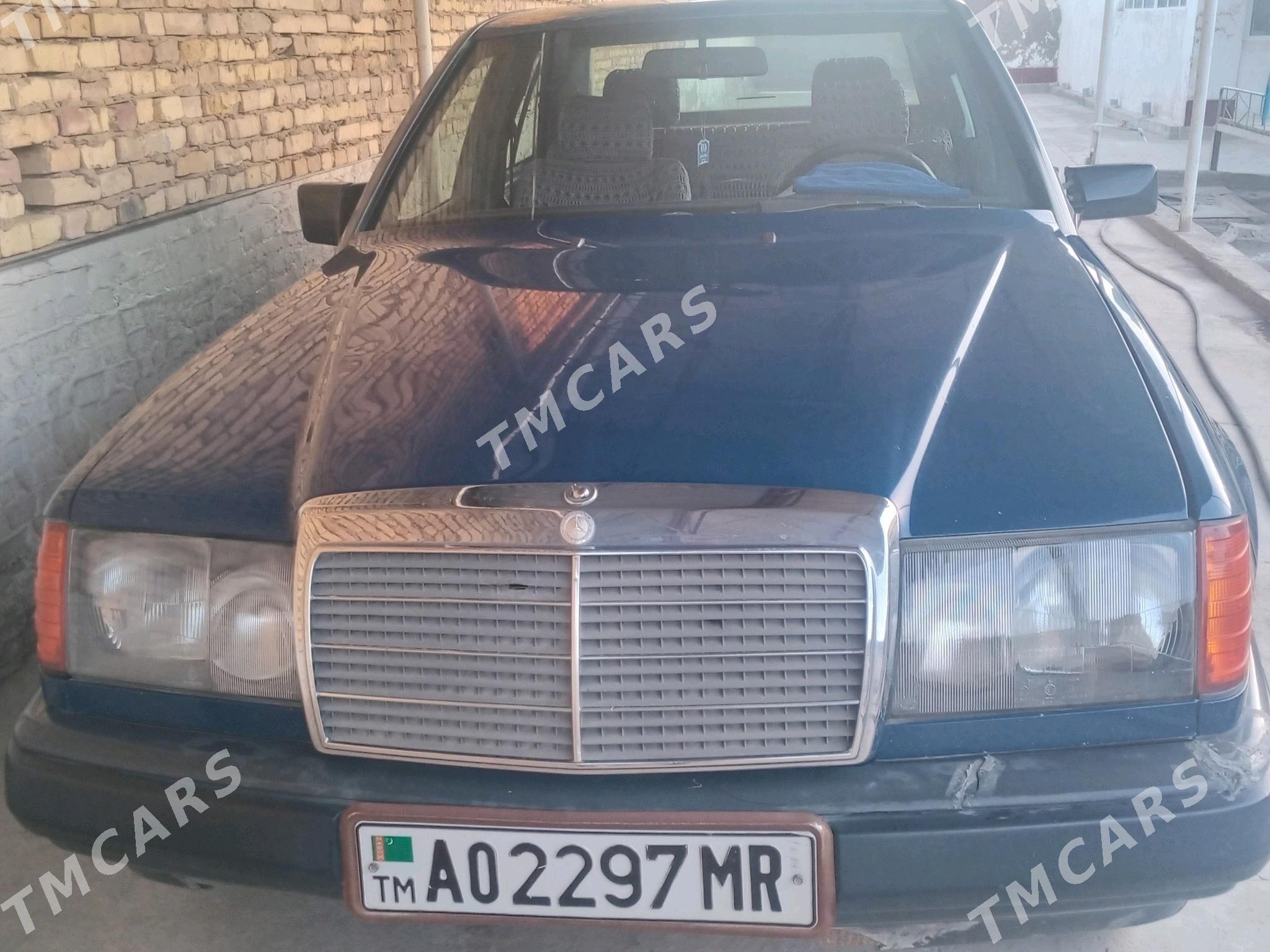 Mercedes-Benz 300E 1988 - 35 000 TMT - Baýramaly - img 6