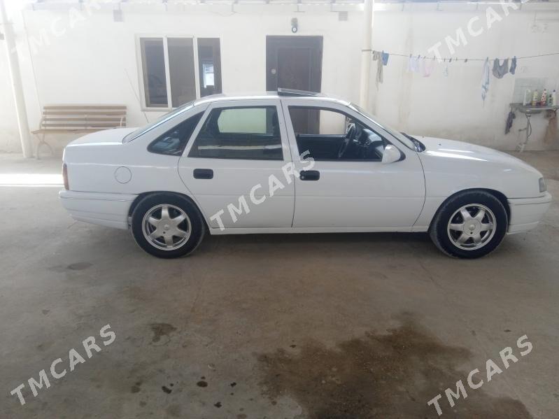 Opel Vectra 1991 - 37 000 TMT - Балканабат - img 3