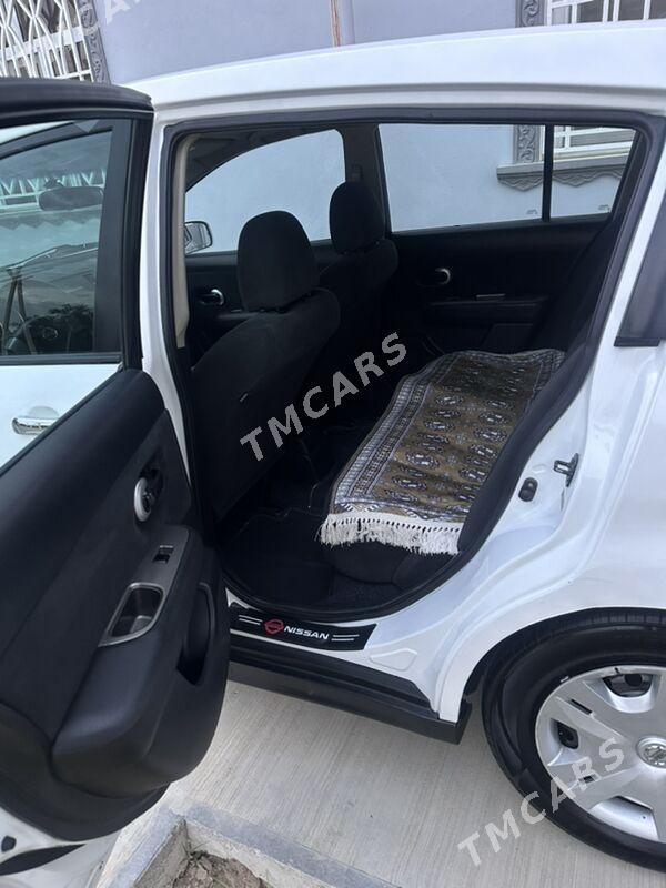 Nissan Versa 2012 - 130 000 TMT - Бузмеин - img 3