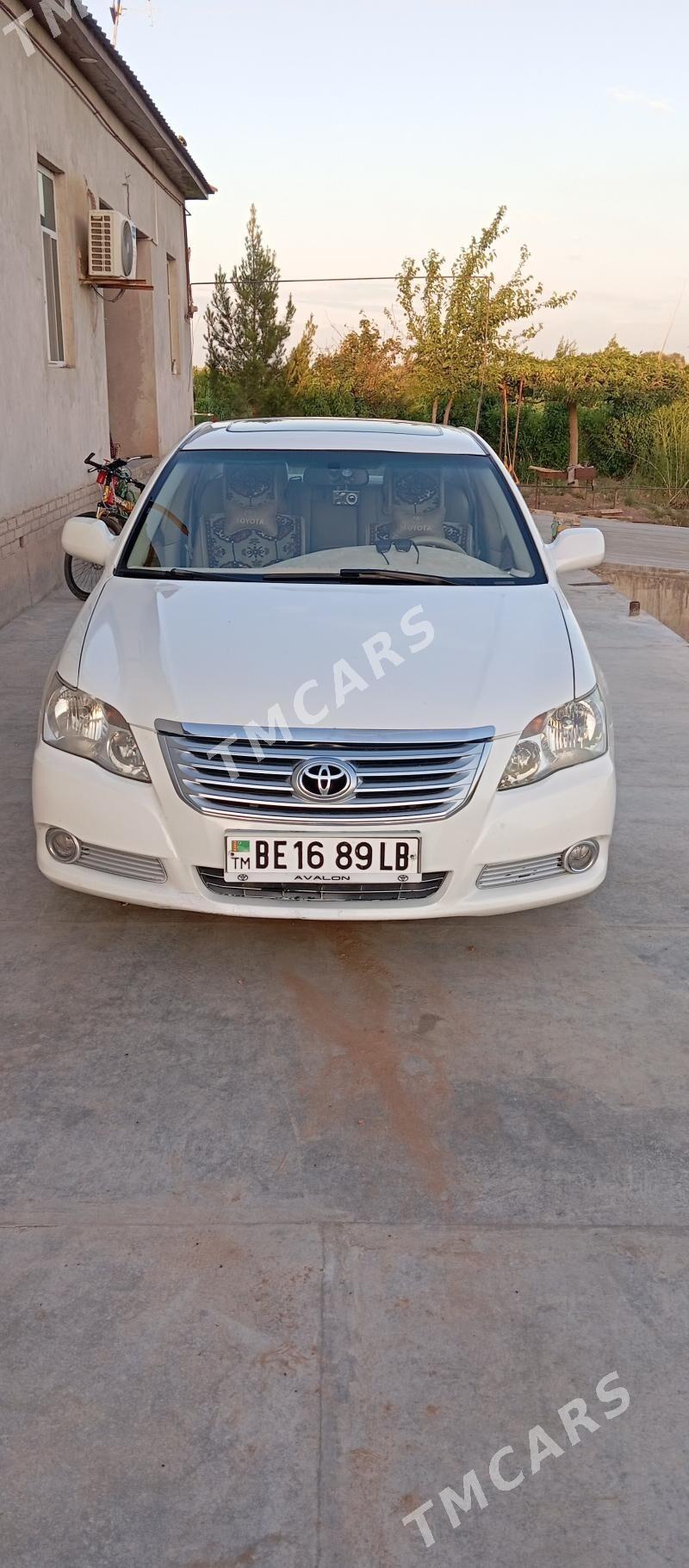 Toyota Avalon 2005 - 150 000 TMT - Seýdi - img 4