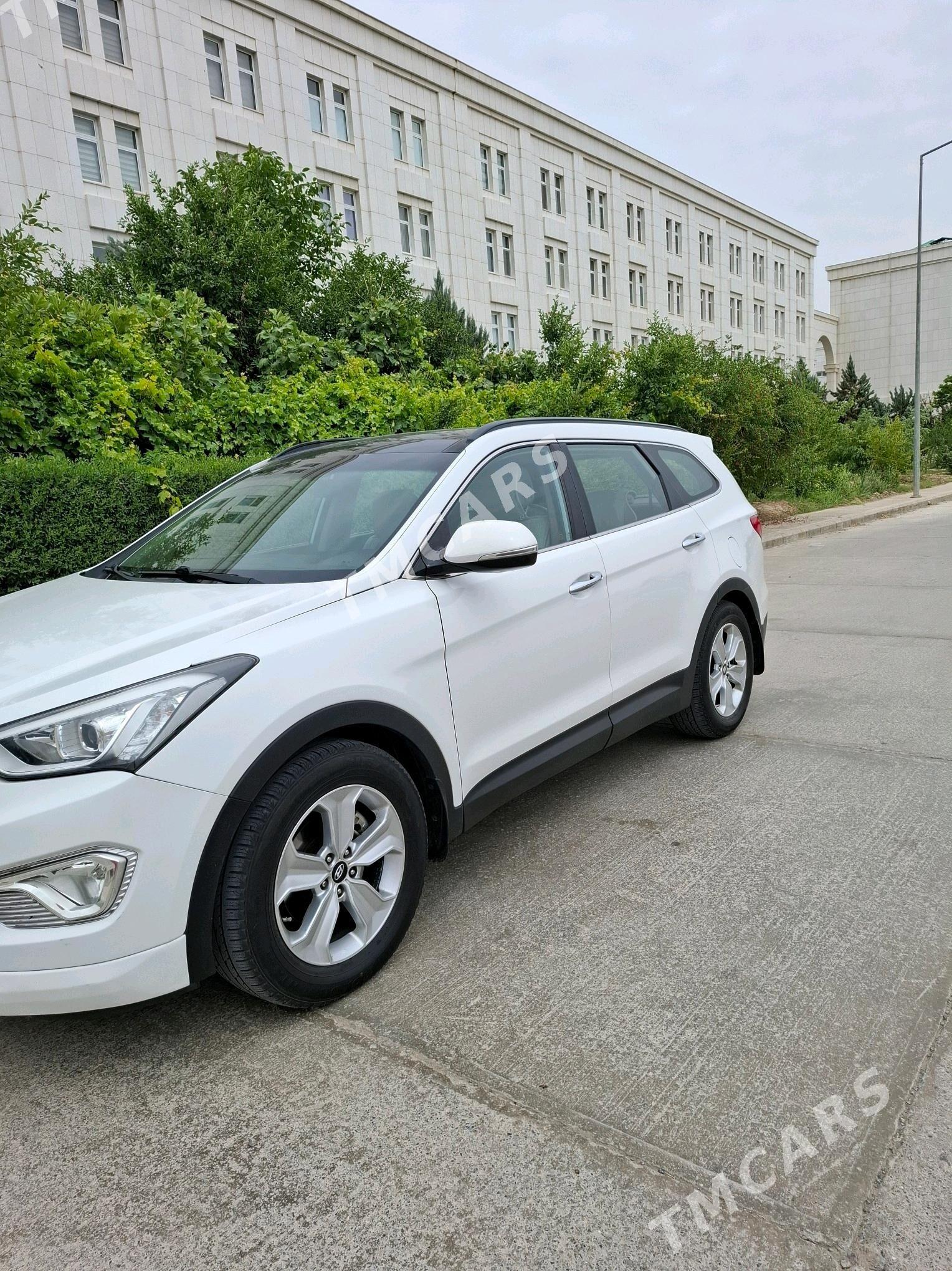 Hyundai Santa Fe 2015 - 310 000 TMT - Aşgabat - img 4