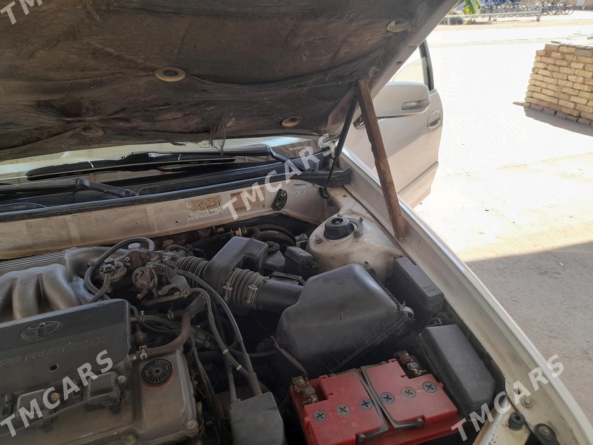 Toyota Avalon 1999 - 118 000 TMT - Саят - img 3