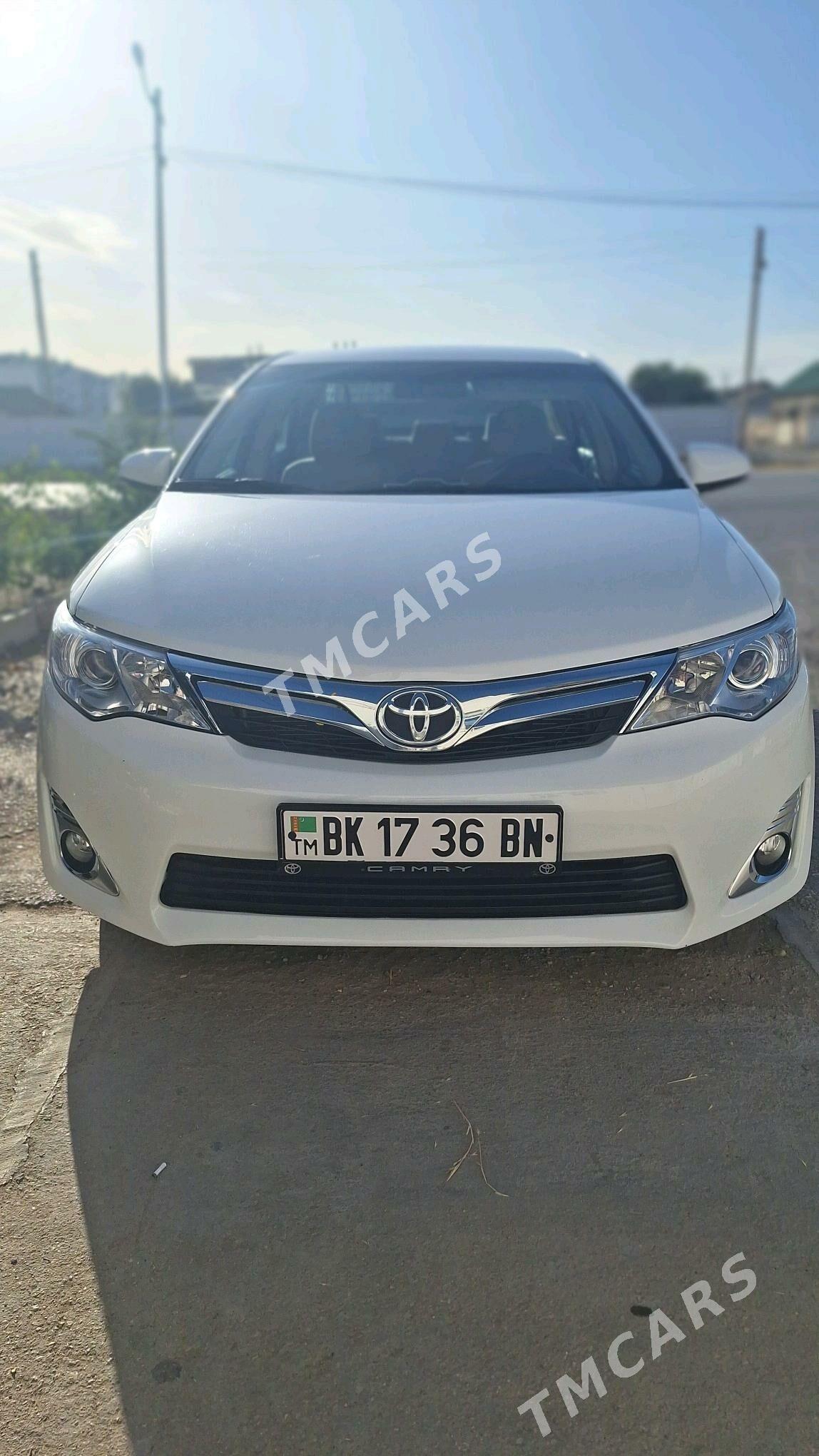 Toyota Camry 2013 - 220 000 TMT - Балканабат - img 4
