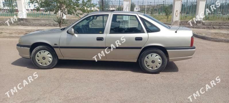 Opel Vectra 1993 - 46 000 TMT - Шабатский этрап - img 3