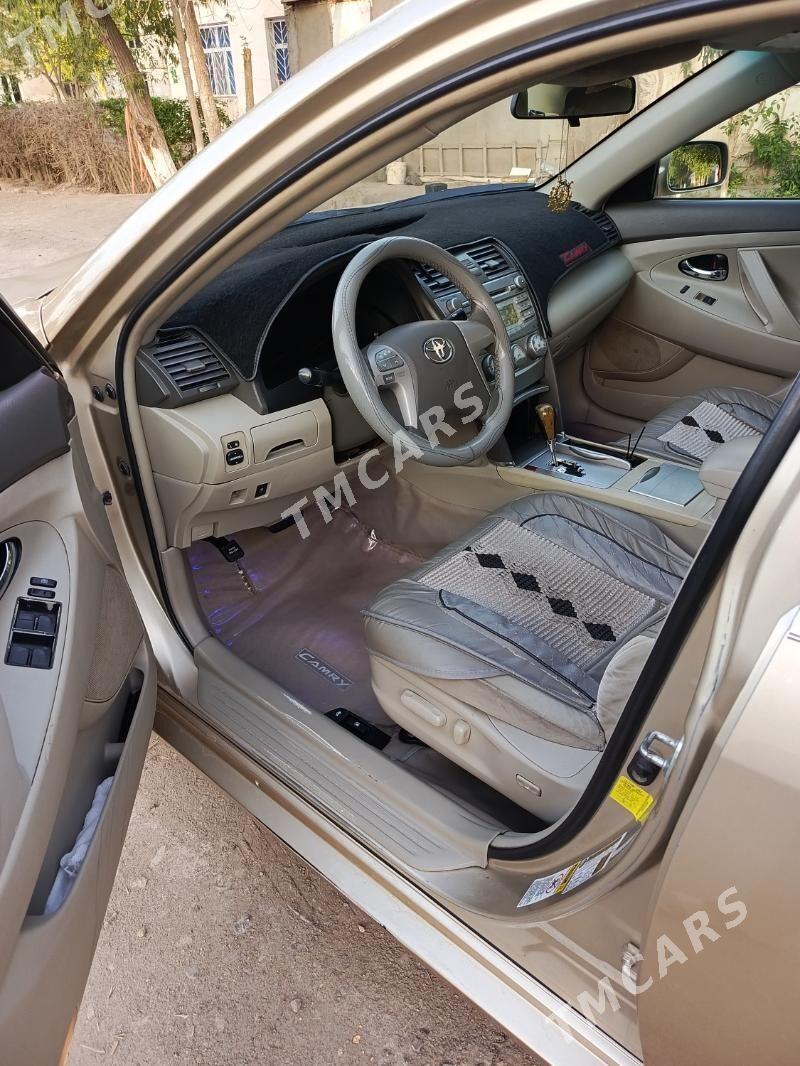 Toyota Camry 2011 - 180 000 TMT - Daşoguz - img 4