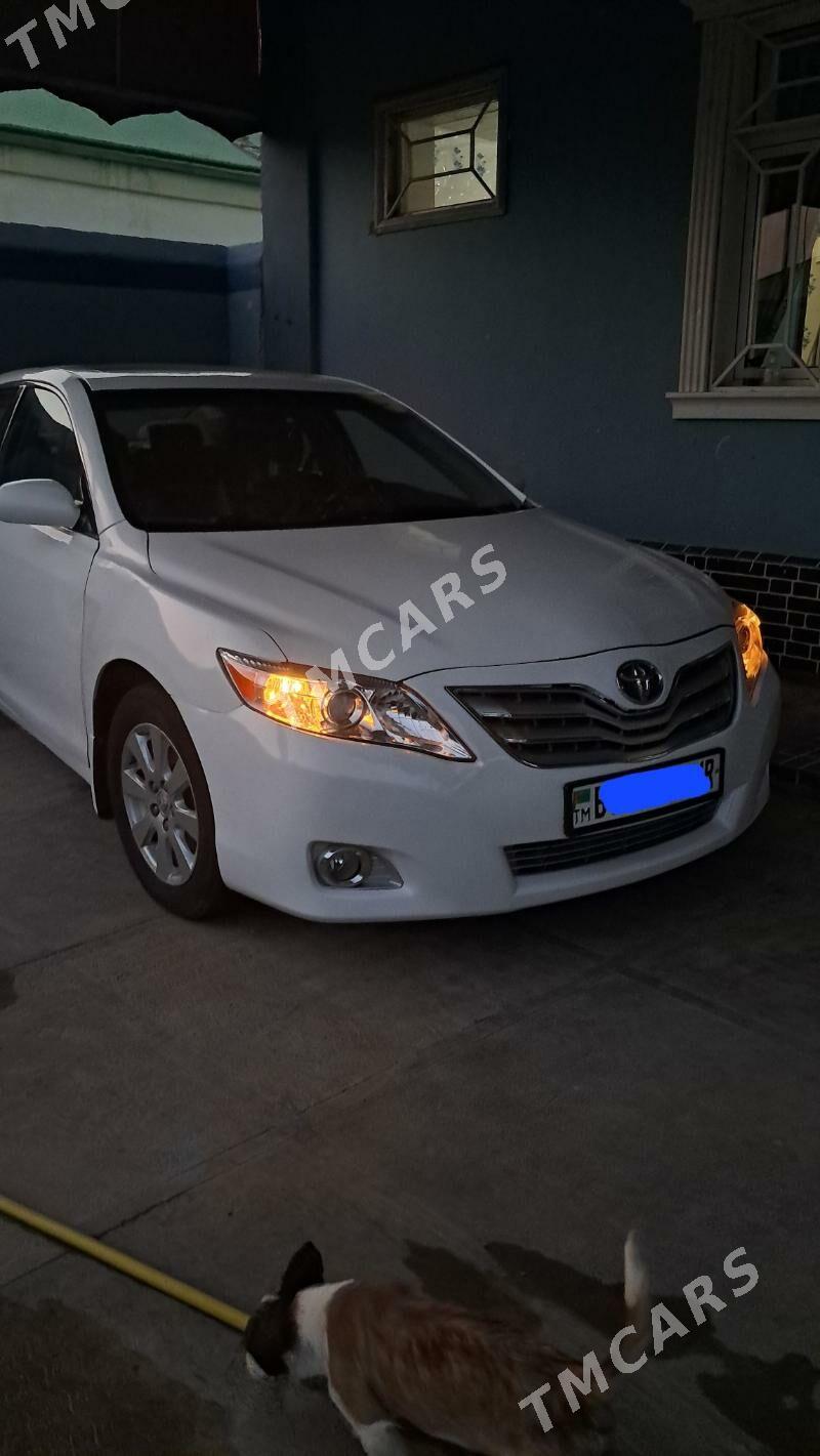Toyota Camry 2010 - 150 000 TMT - Baýramaly - img 3