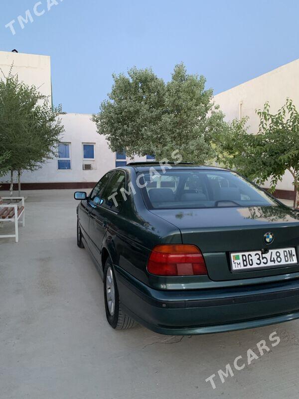 BMW E39 1999 - 105 000 TMT - Гумдаг - img 7