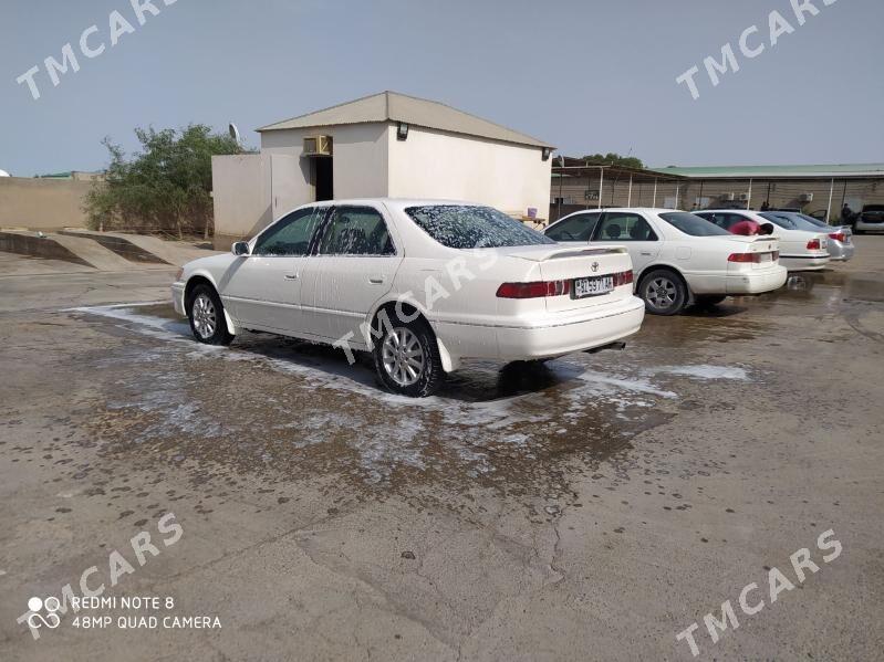 Toyota Camry 1998 - 115 000 TMT - Теджен - img 2