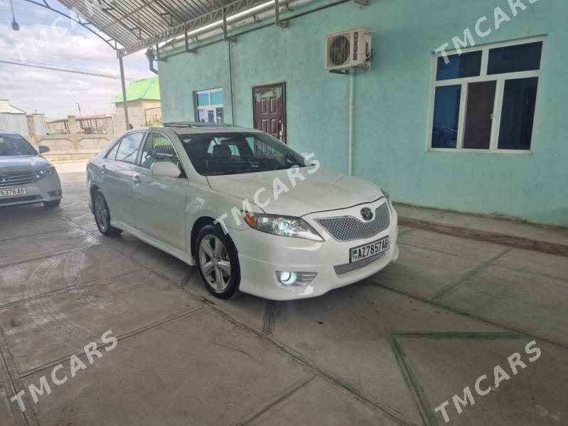 Toyota Camry 2011 - 215 000 TMT - Бузмеин - img 7