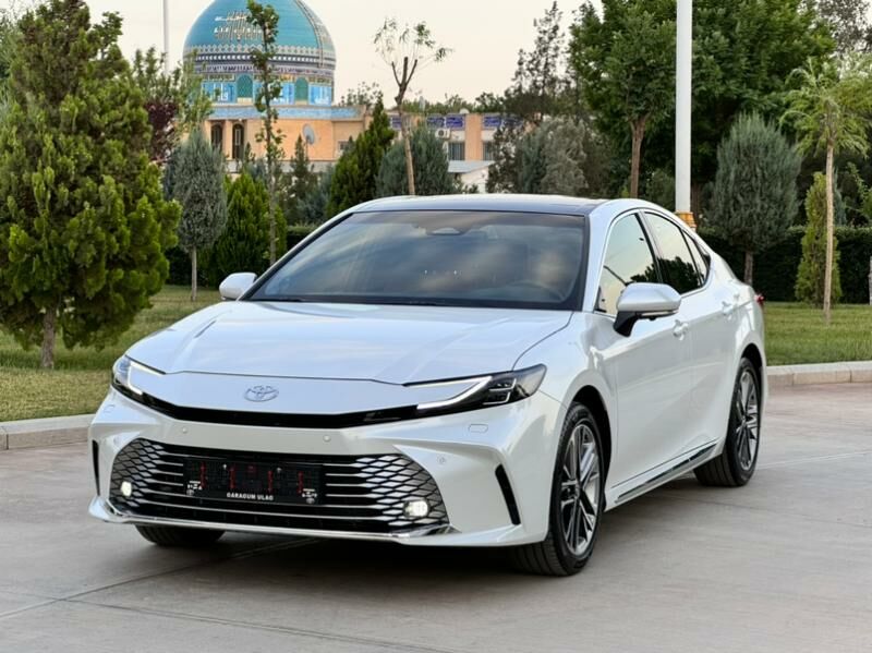 Toyota Camry 2025 - 645 000 TMT - Aşgabat - img 4