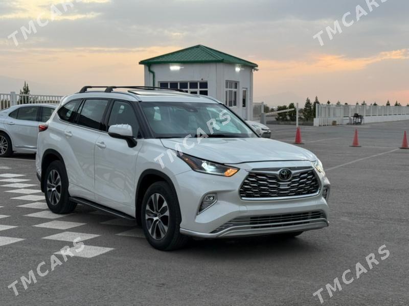 Toyota Highlander 2021 - 592 000 TMT - Ашхабад - img 4