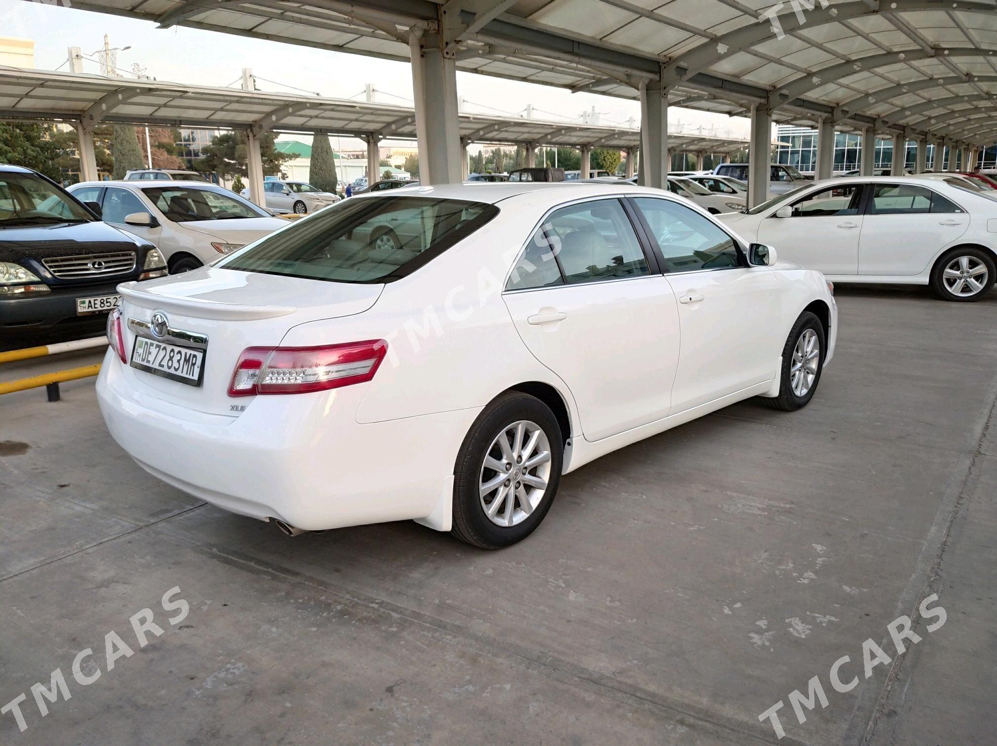 Toyota Camry 2010 - 180 000 TMT - Мары - img 3