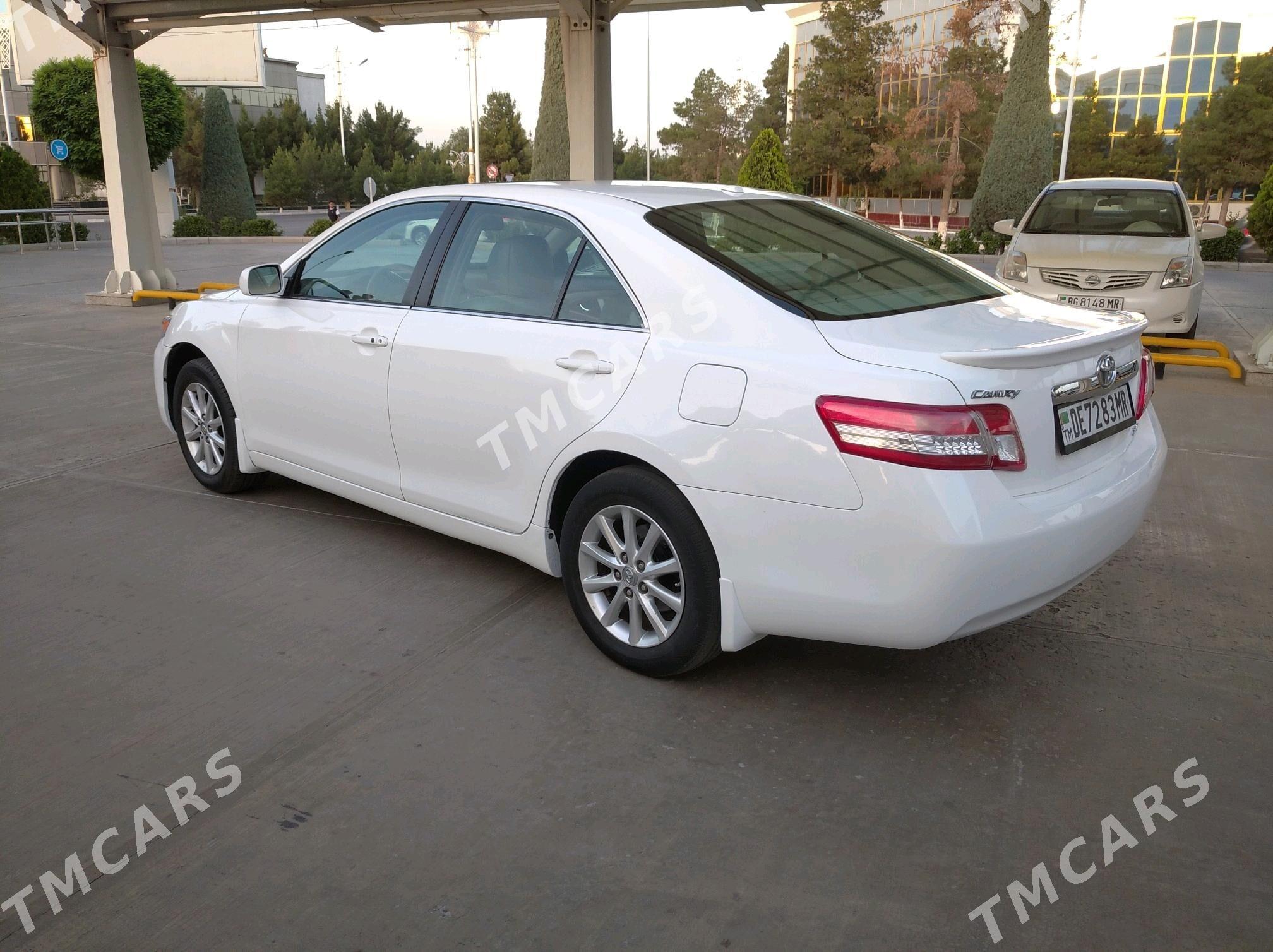 Toyota Camry 2010 - 180 000 TMT - Мары - img 4